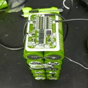 Imagen de una batería de ventilador, diseñada para ofrecer autonomía en sistemas de ventilación